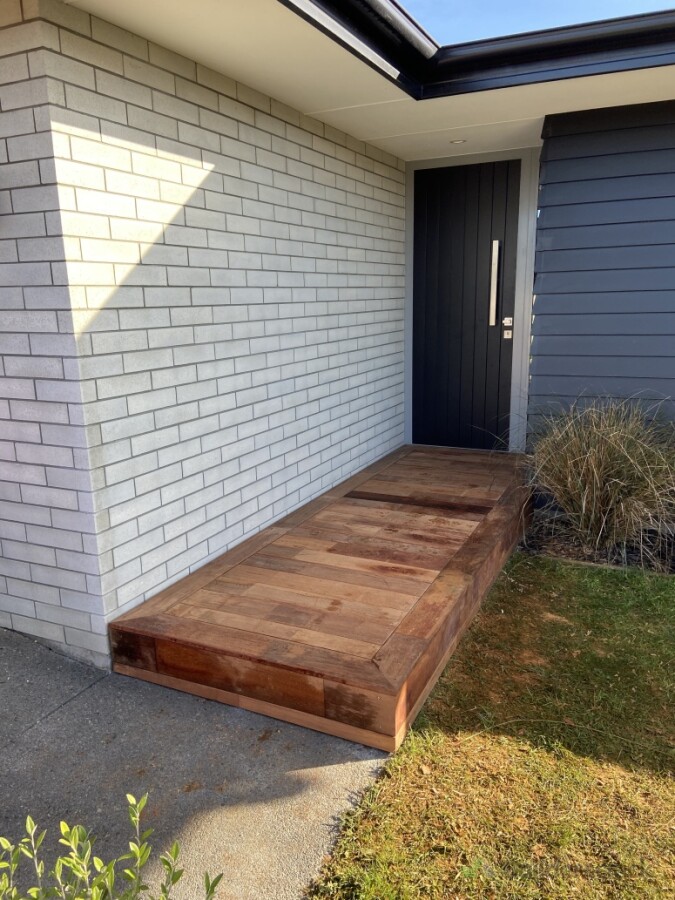 New Entry kwila Deck In Rolleston