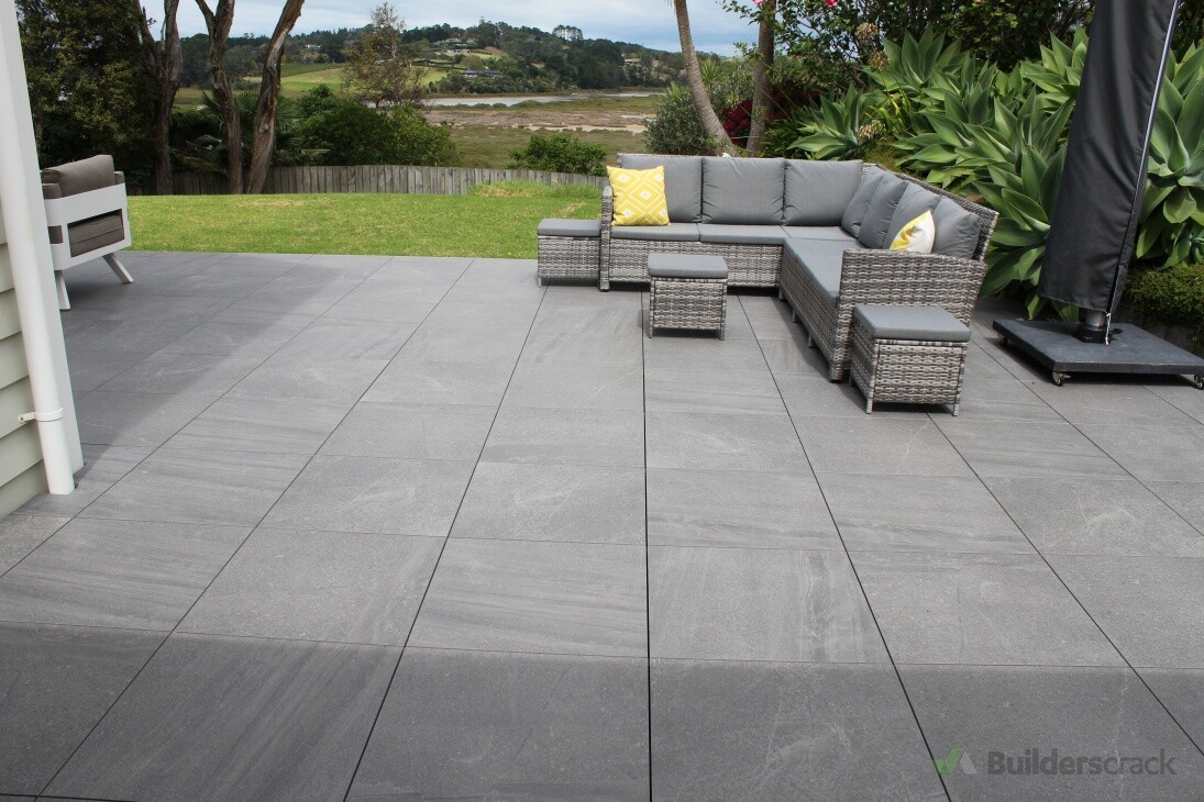 Tiled deck on aluminium framing