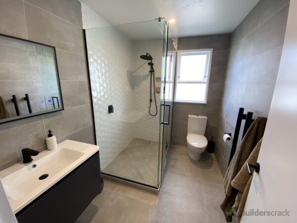 The gorgeous new bathroom
