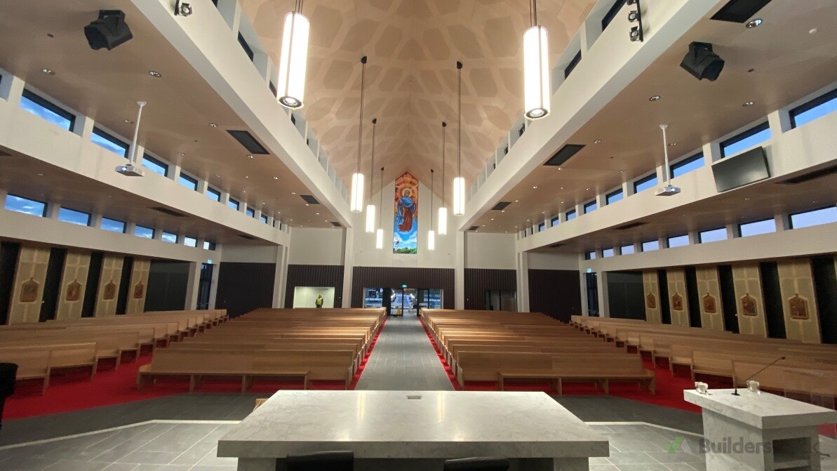 Commercial - Pendants, strip lights & downlights