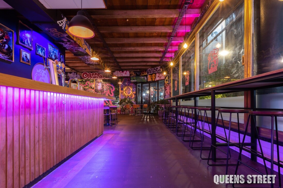 Strip lighting, pendants, feature lights & power