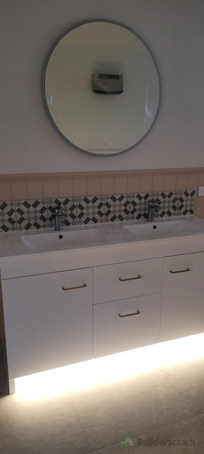 Vanity with LED