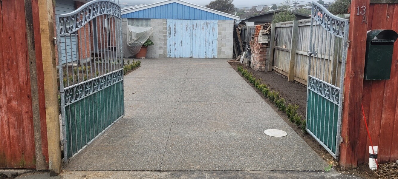 Exposed Aggregate Driveway