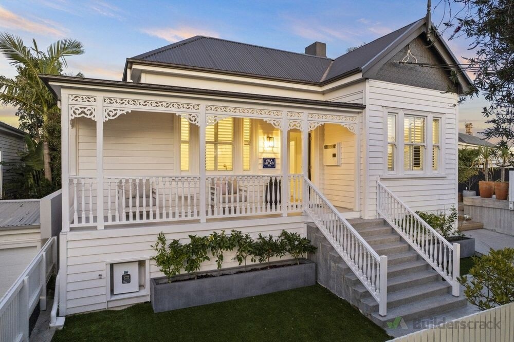 Interior & Exterior Paint Services