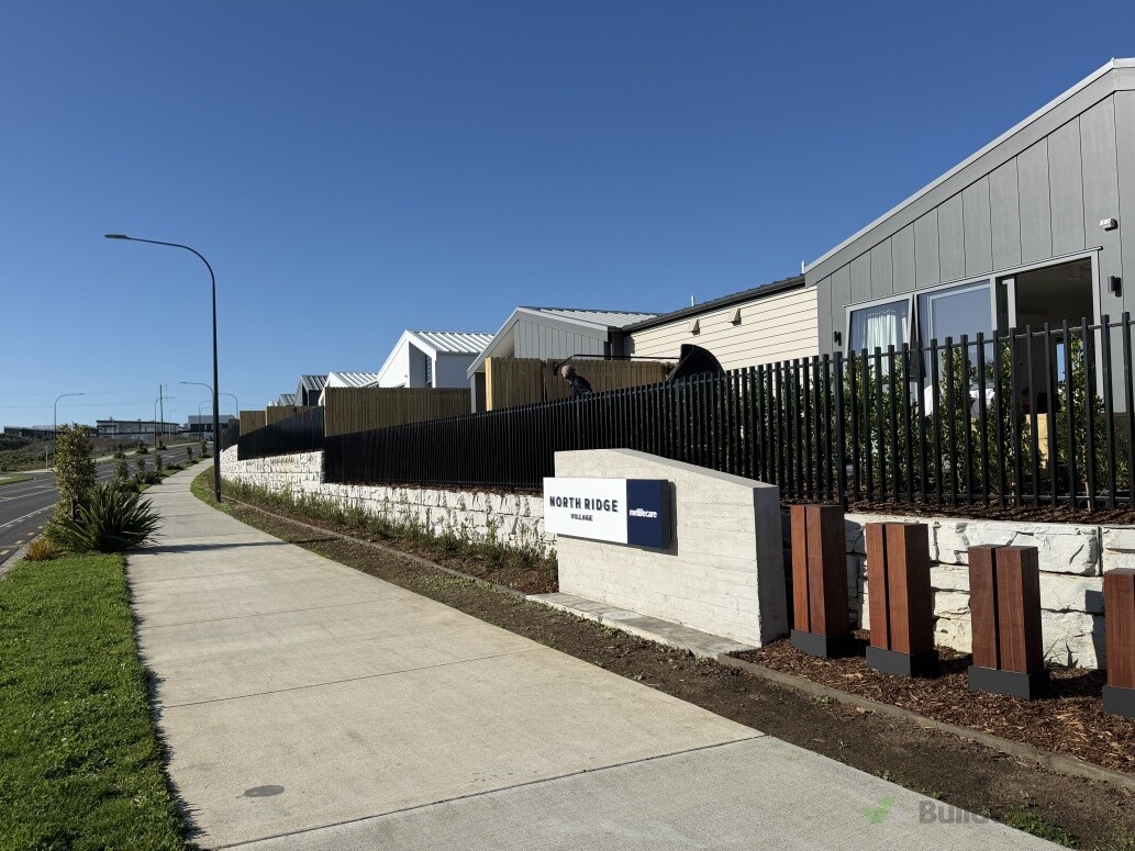 Aluminium fencing in Hamilton & Waikato – modern black vertical fencing professionally installed for security, durability and a clean contemporary finish.