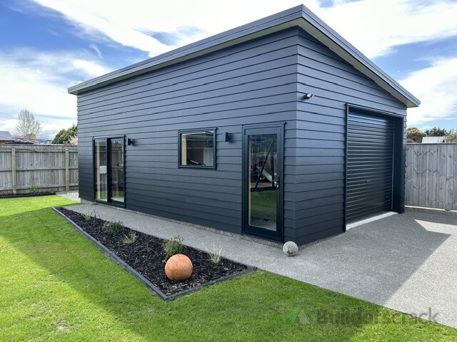 New custom garage