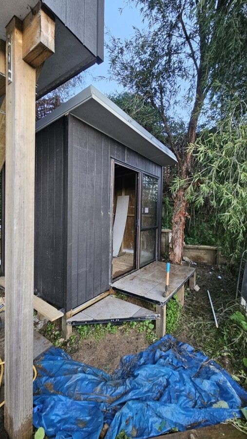 Tool / Garden shed