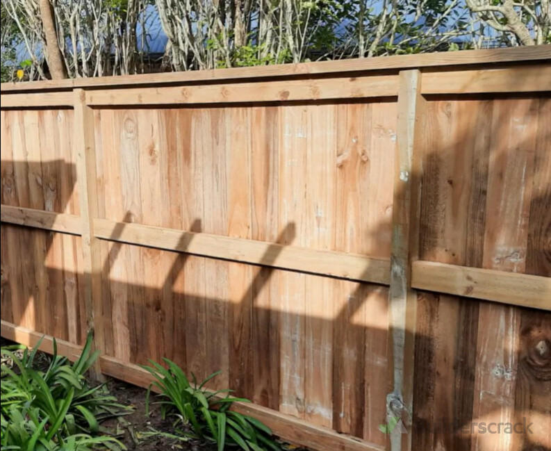 1.8mH timber paling fence with capping