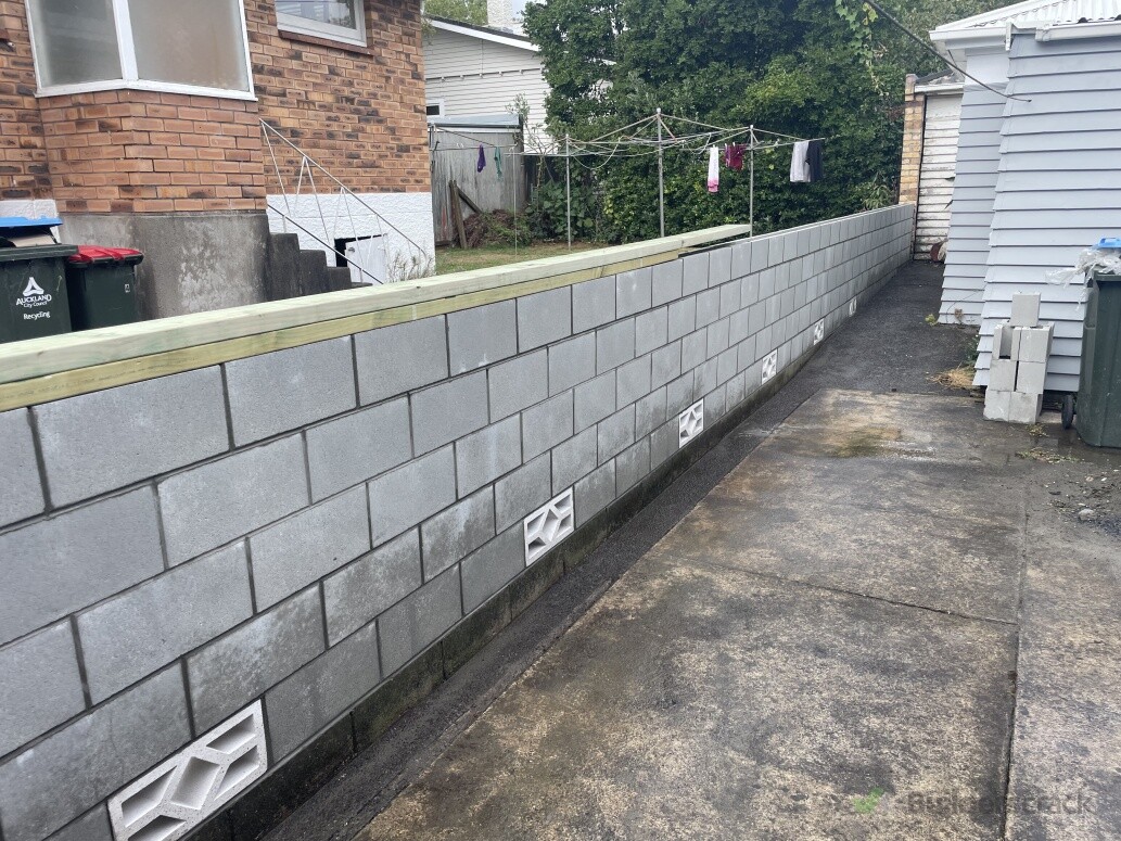 Retaining wall with breeze block at 1200mm spacing