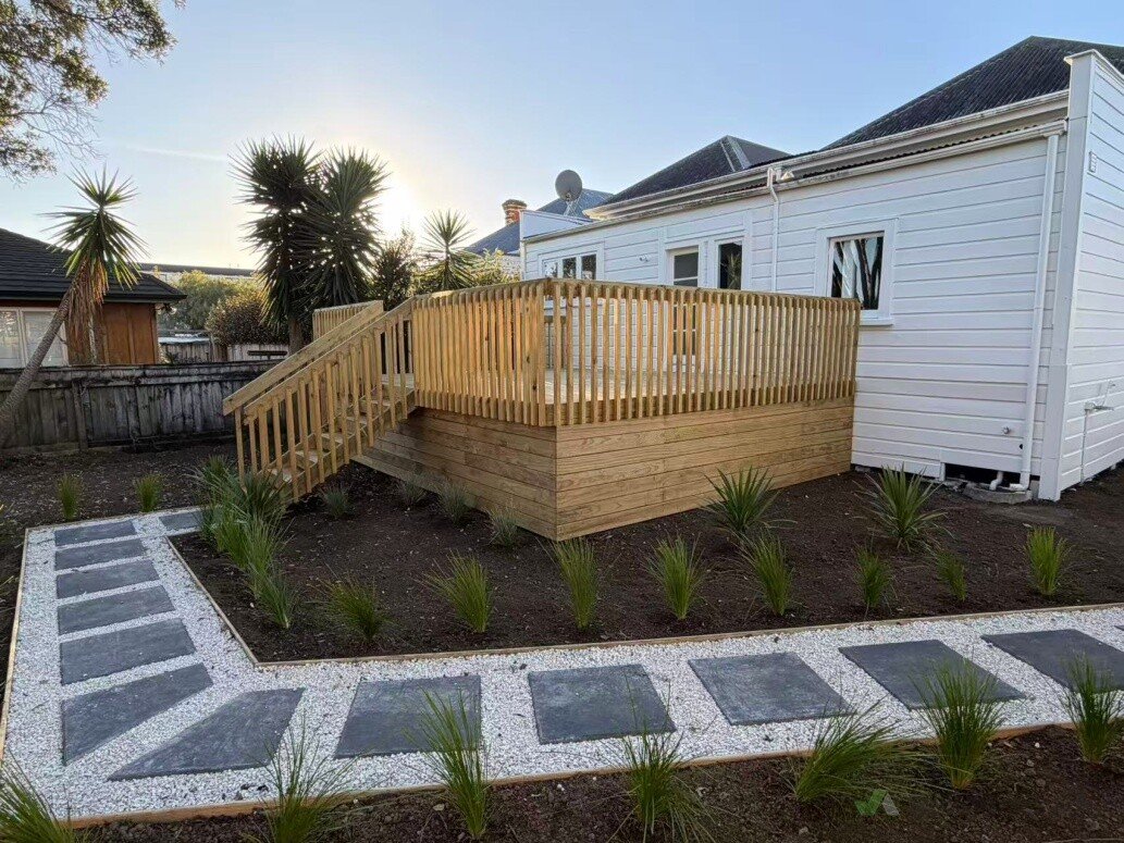Deck,Balustrade, Stairs, Landscaping.
