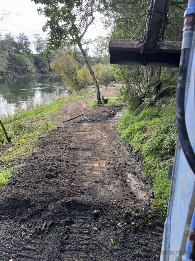River track repair and internal gutter