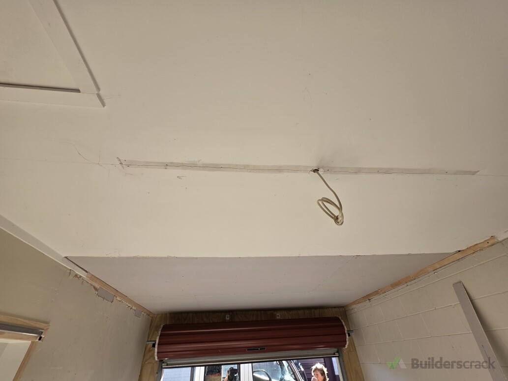 Gib board installing and plaster