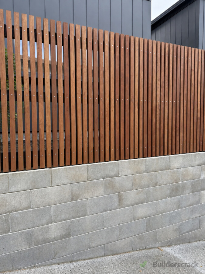 Architectural Fencing & Privacy Screens