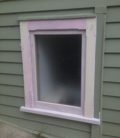 Replacement window to replace rotten original