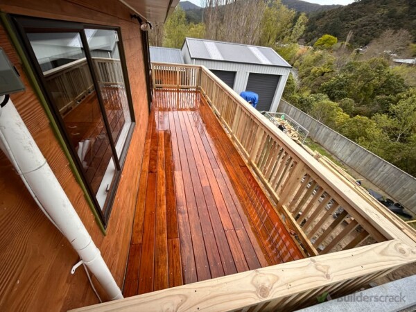 New deck and balustrade