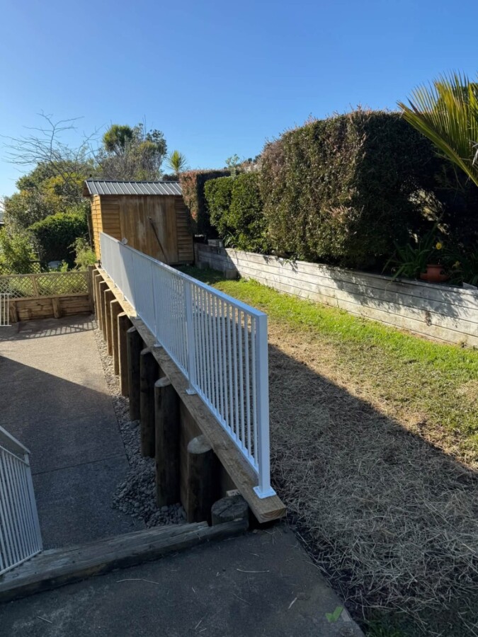 Gulf Harbor retaining and ballustrade