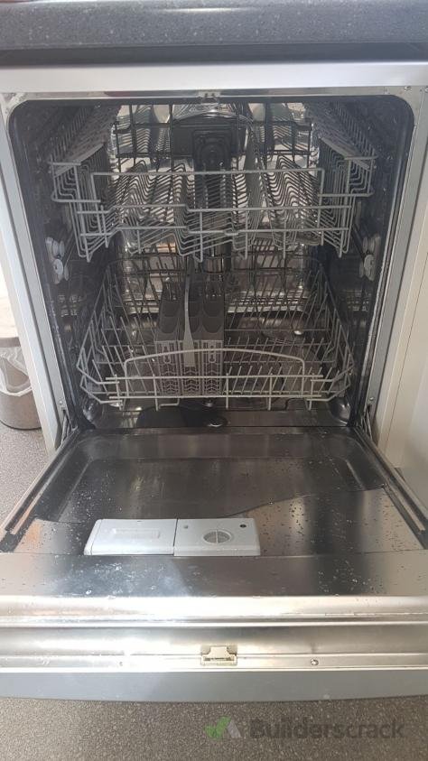 Error code E4 on delongi dishwasher 226642 Builderscrack