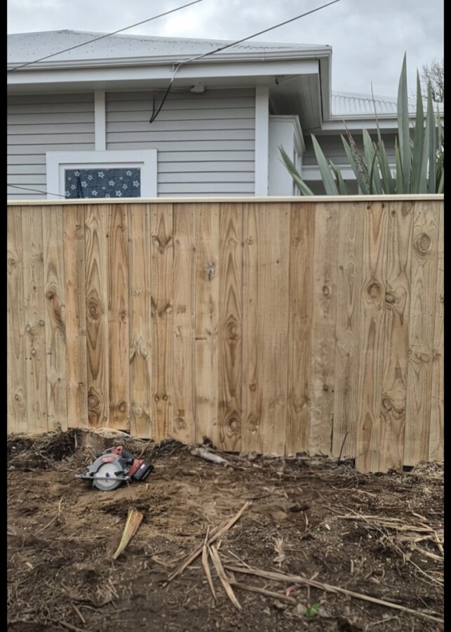 1.8m paling timber fence with capping.  Te Kuiti
