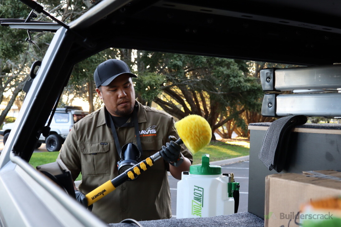 Professional pest control equipment and preparation