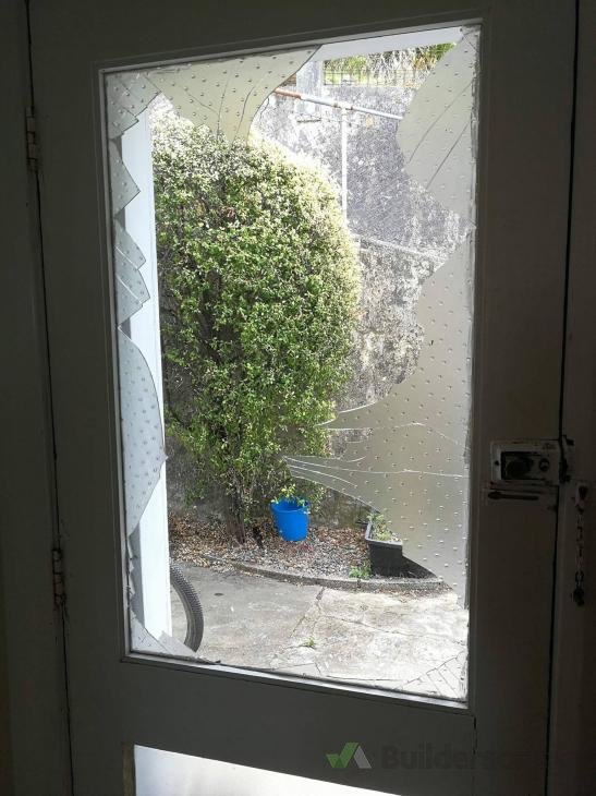 Front Door Glass Repair ( 243413) Builderscrack