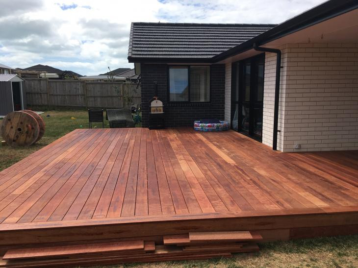 Large Hardwood deck in Beachlands, increasing the indoor-outdoor flow.