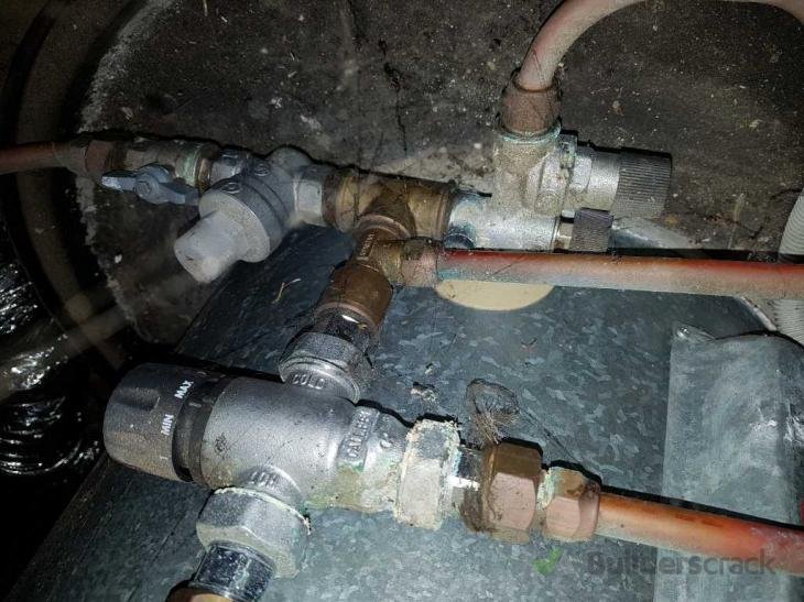 Hot Water Cylinder Relief Valve Replacement. ( 286246) Builderscrack