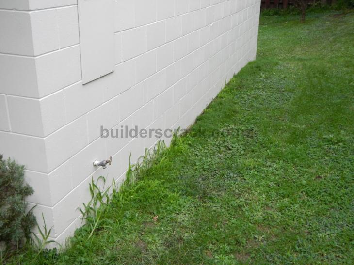 Waterproofing concrete block garage wall ( 37549) Builderscrack