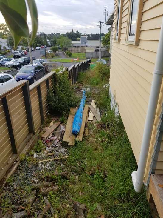 Back yard flattening (# 314625) | Builderscrack