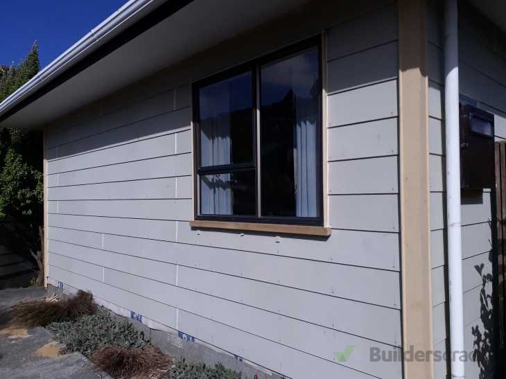 Paint New Exterior cladding (# 316400) | Builderscrack