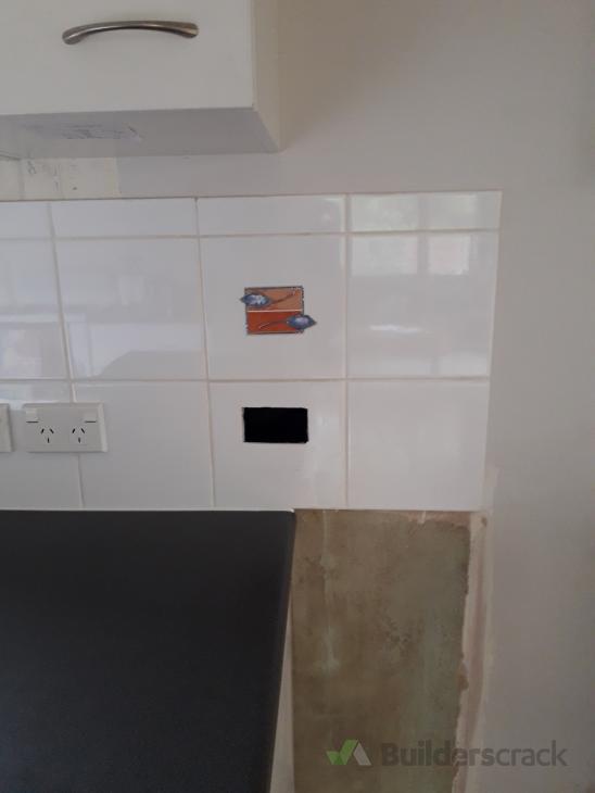 Small Tiling and Plastering Job ( 344199) Builderscrack