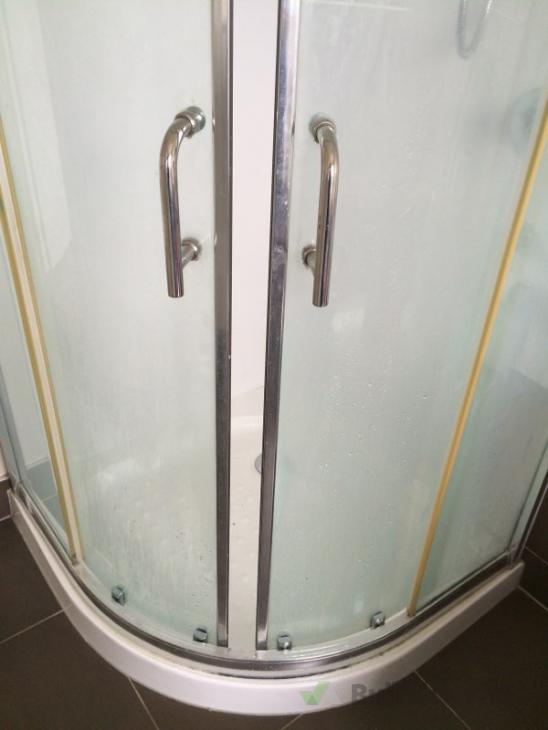 Shower door sliding mechanism not working properly ( 357723) Builderscrack