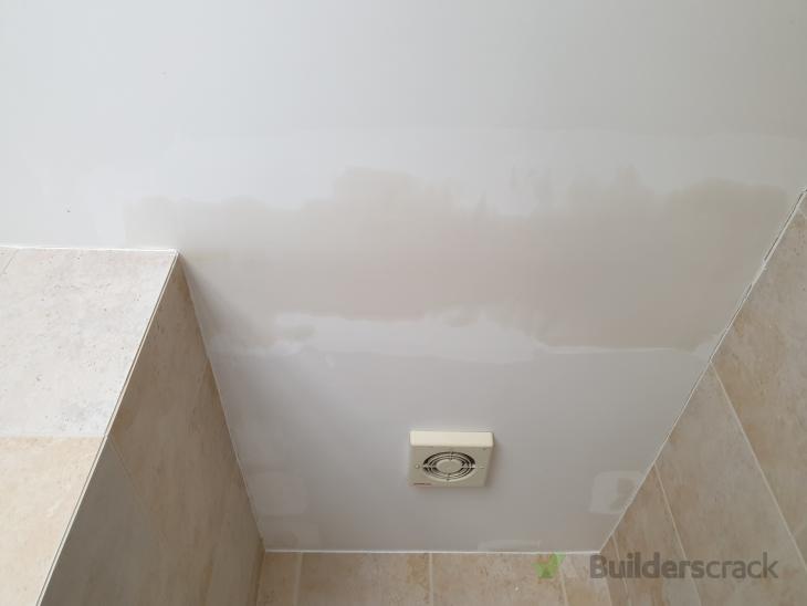 Bathroom ceiling plastering ( 397664) Builderscrack