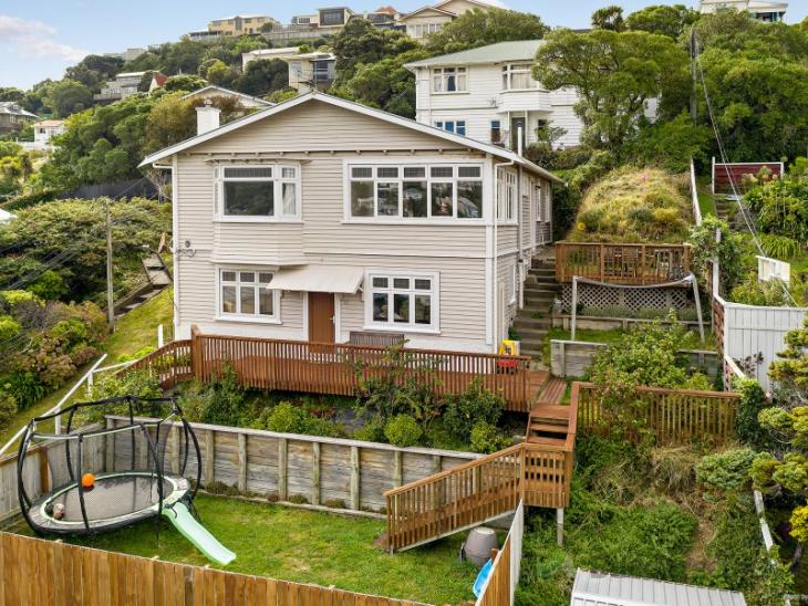 Exterior House Repaint ( 412672) Builderscrack