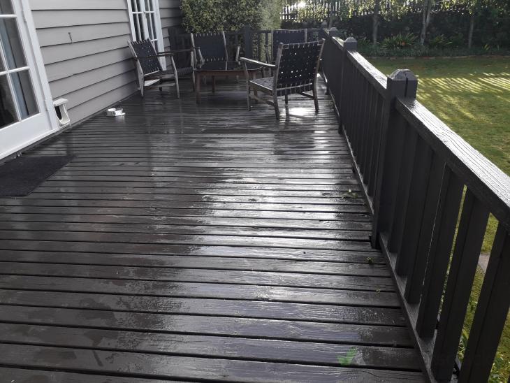 Replace existing decking and extend ( 422415) Builderscrack