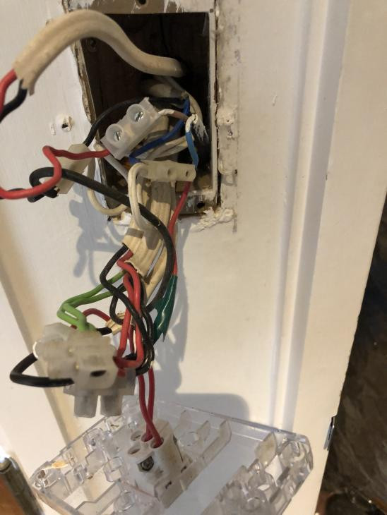 Light Switch Wiring Before