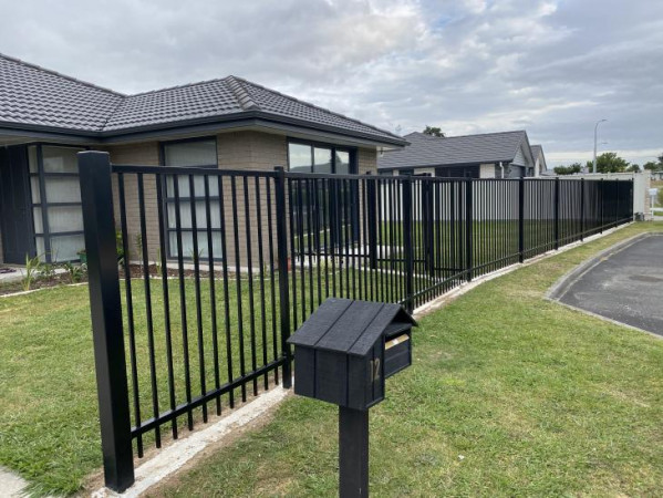 Premium Aluminium Fences