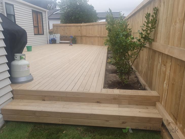 Decking Quote ( 436013) Builderscrack