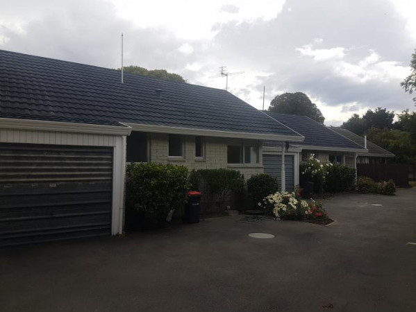 2 decro units rechipped and recoated st.Albans