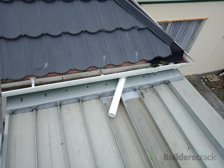 Urgent roof repair (Porch) ( 456843) Builderscrack