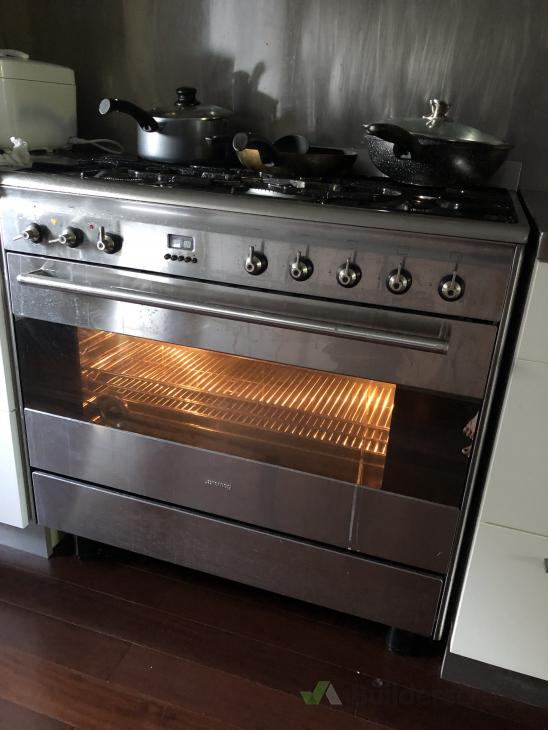 SMEG OVEN SERVICING ( 462622) Builderscrack
