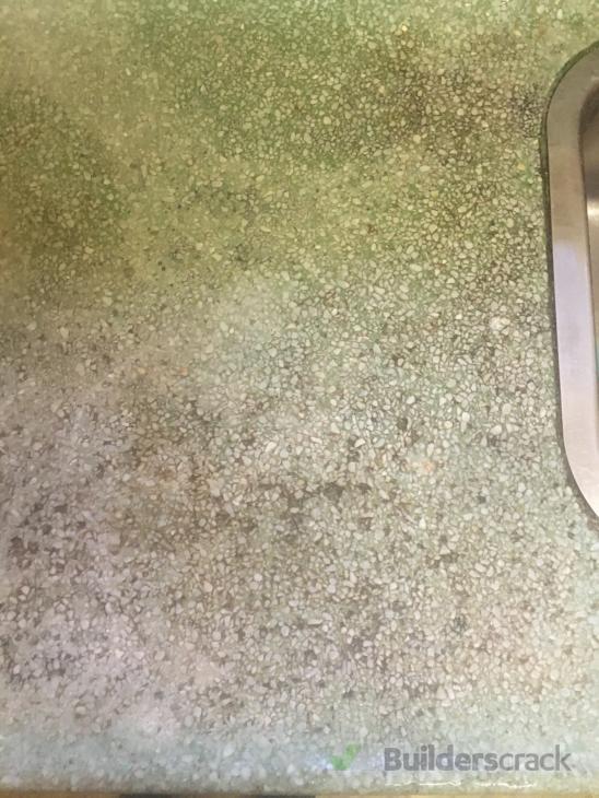 Kitchen bench repair ( 471575) Builderscrack