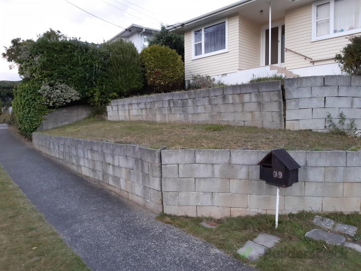 Replace Retaining Wall 473725 Builderscrack