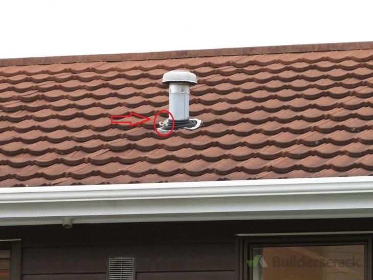 Leaking range hood flue, roof & gutter inspection ( 479357