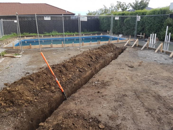 Installing a swimming pool
