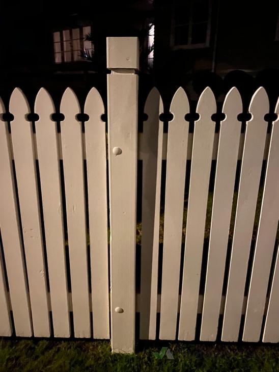 New Picket Fence ( 504136) Builderscrack