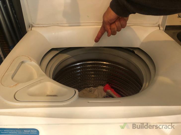 fisher and paykel leaking washing machine