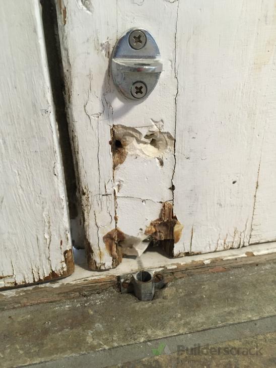 Front door repair (# 521520) | Builderscrack