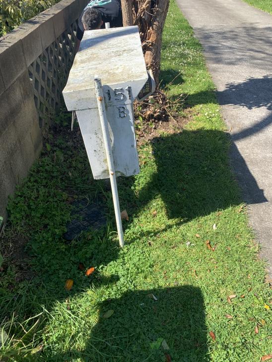 Supply and install 4 letterboxes ( 524280) Builderscrack