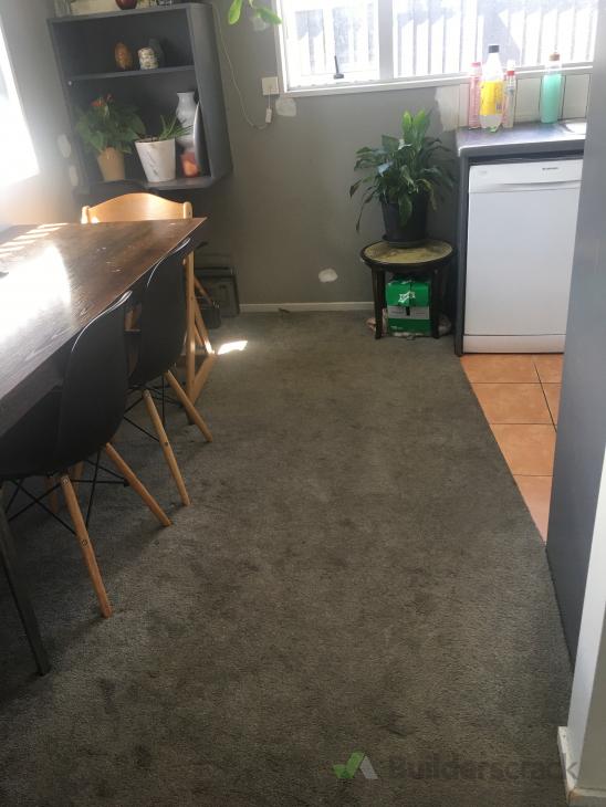 Uplift tiles lay vinyl flooring ( 528360) Builderscrack