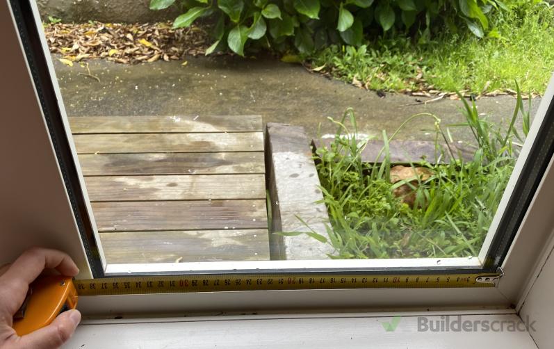 Looking to get cat door installed double glazed ( 535374) Builderscrack